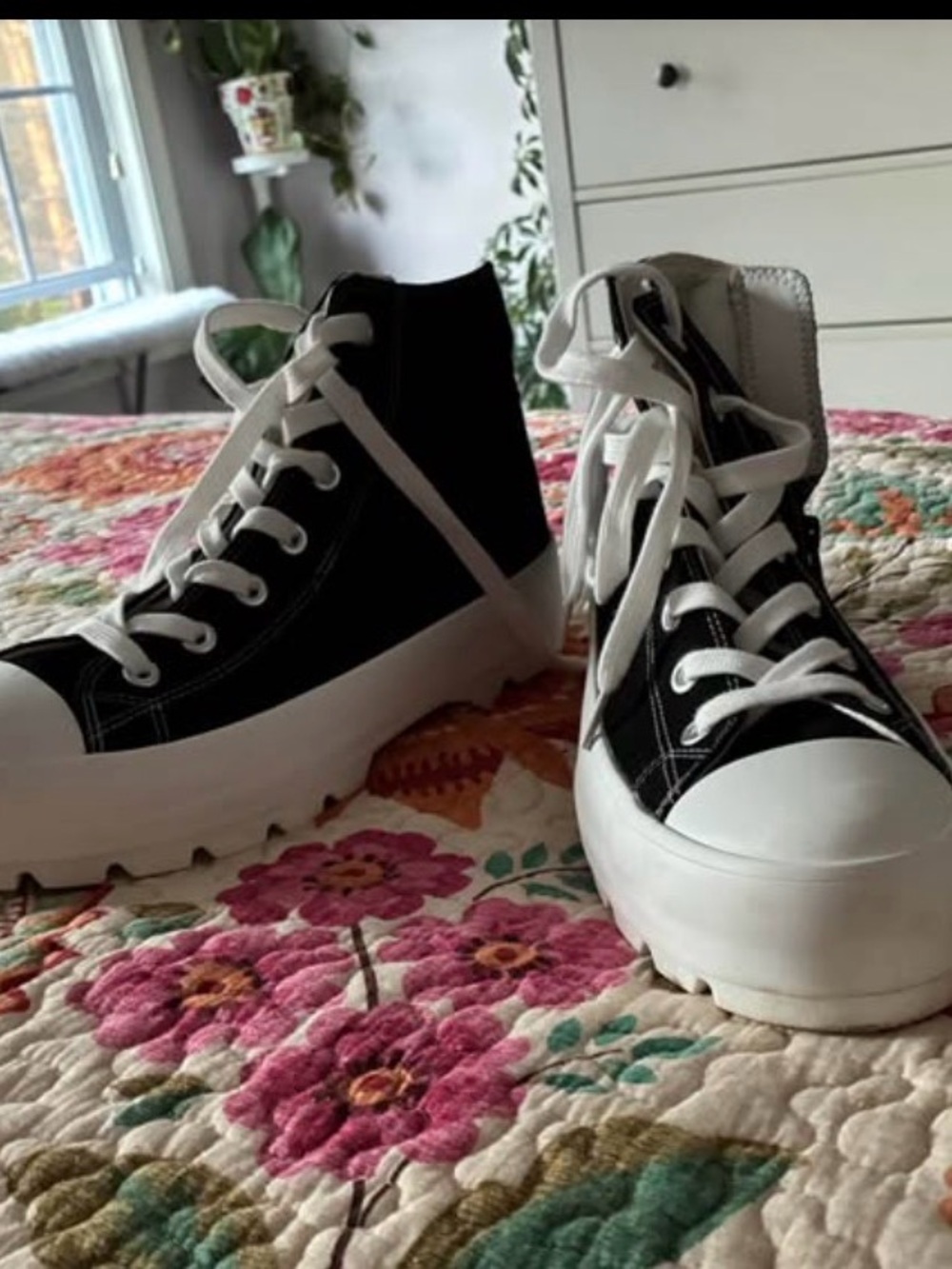 Cushionaire Black High-Top Platform Canvas Sneakers with White Sole and Laces
